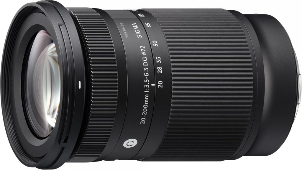 SIGMA 20-200mm F3.5-6.3