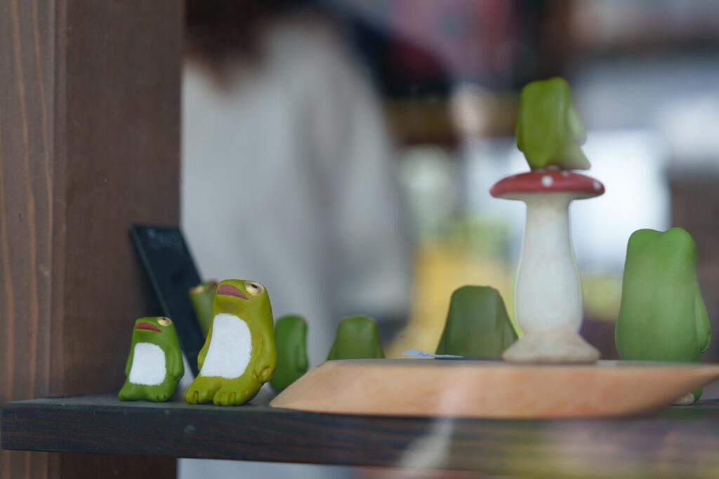 CPLフィルターでガラス面の反射除去した写真