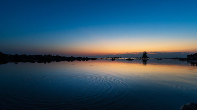 雨晴海岸の朝焼け